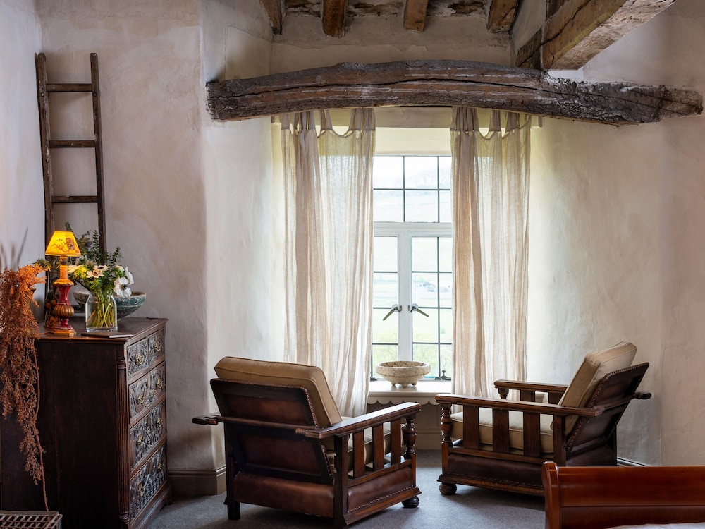 Fernhill Castle