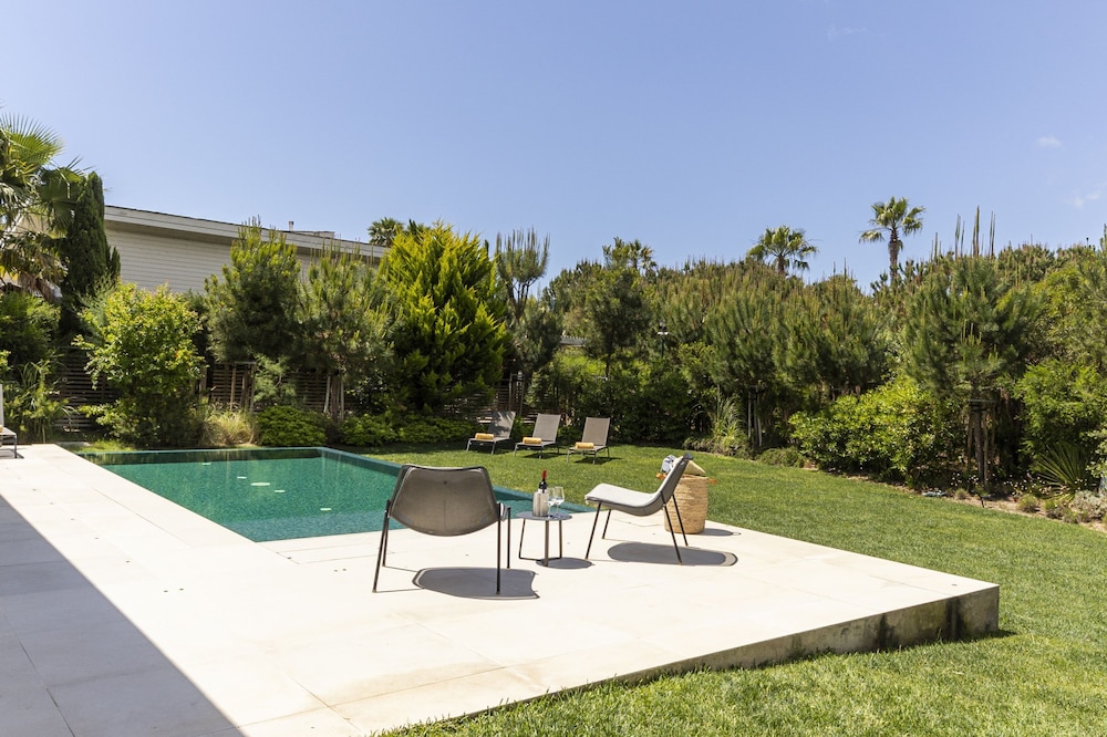 Troia Design Villa by Cadenzalux