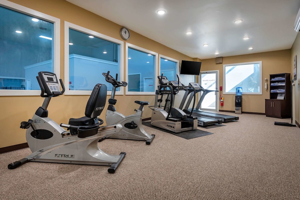 Lexington Vacations - Clarion Hotel Conference Center - North - Property Image 76