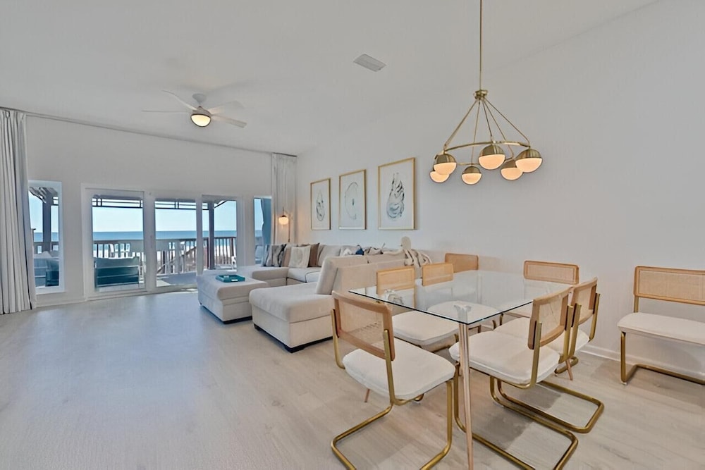 Gulfs Edge Townhome #7- Sun-kissed Memories