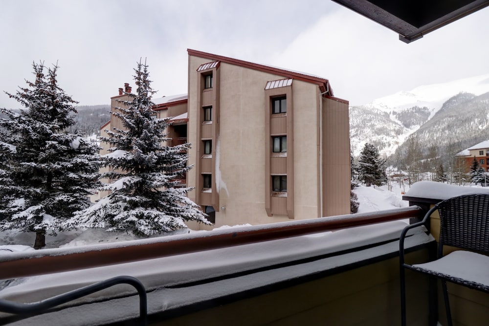 An202 Anaconda 2br 2ba 2 Bedroom Condo