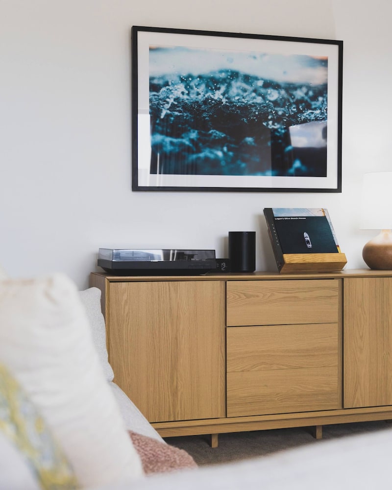 1 Beach House - Award-winning Luxury Smart Home
