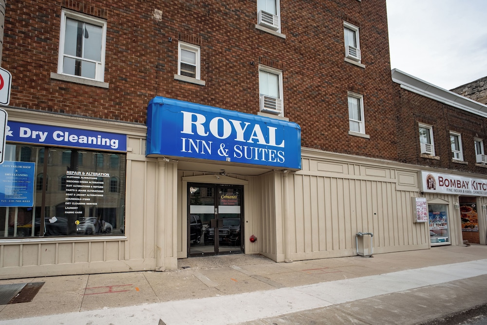 Guelph Vacations - Royal Inn and Suites at Guelph - Property Image 19