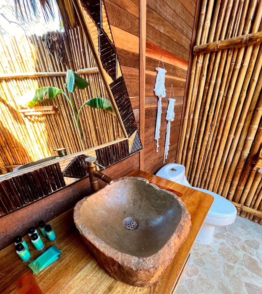 Hotel Isla Mucura