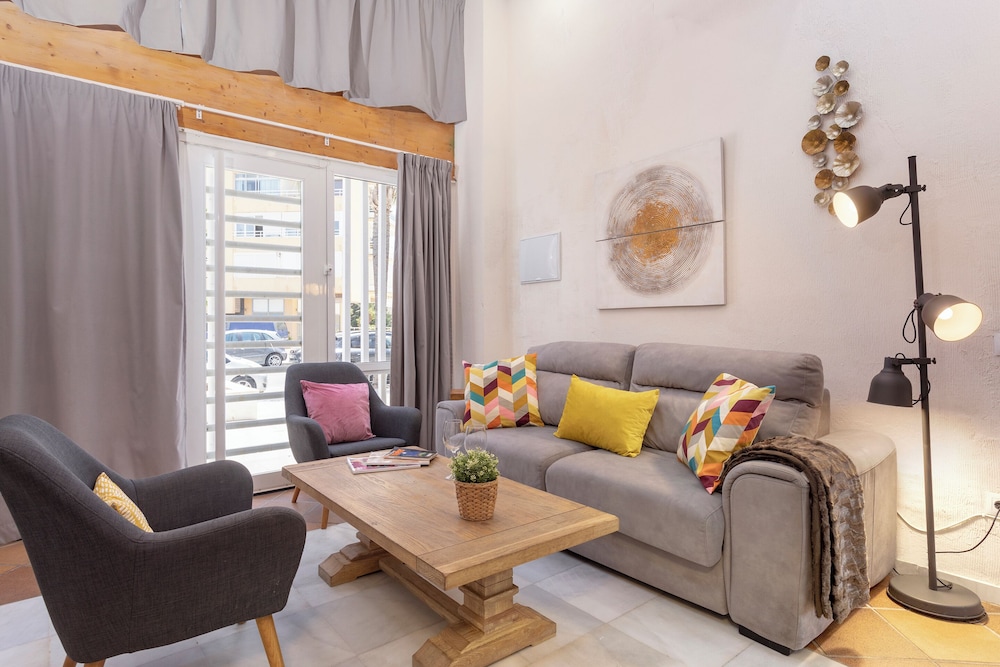 Sunstay Apartment Newly Refurbished Torremolinos photo 5