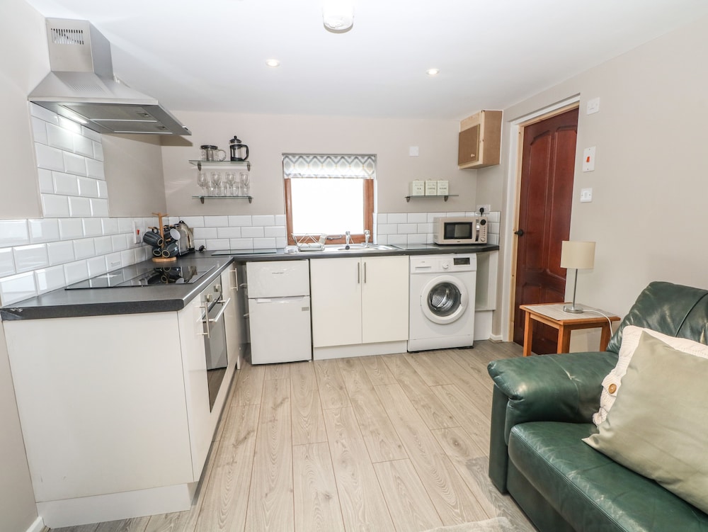 Charlottes Cottage