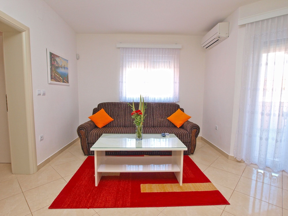 Apartment Marko 396