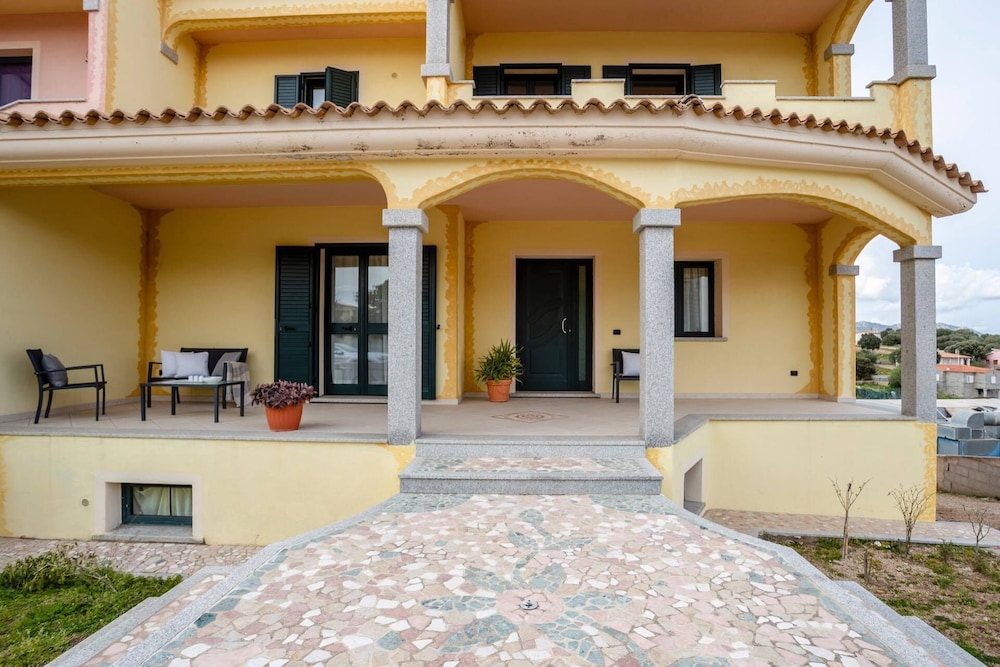 Casa a Telti by Wonderful Italy