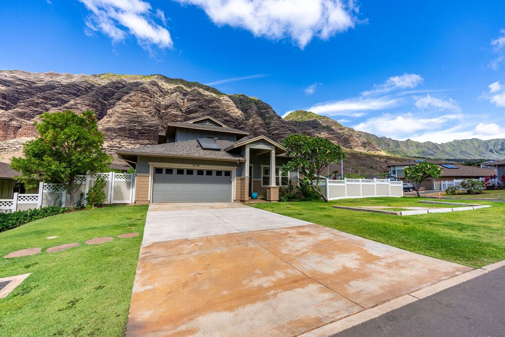 @ Marbella Lane - Pōmaika'i Ocean Love Paradise