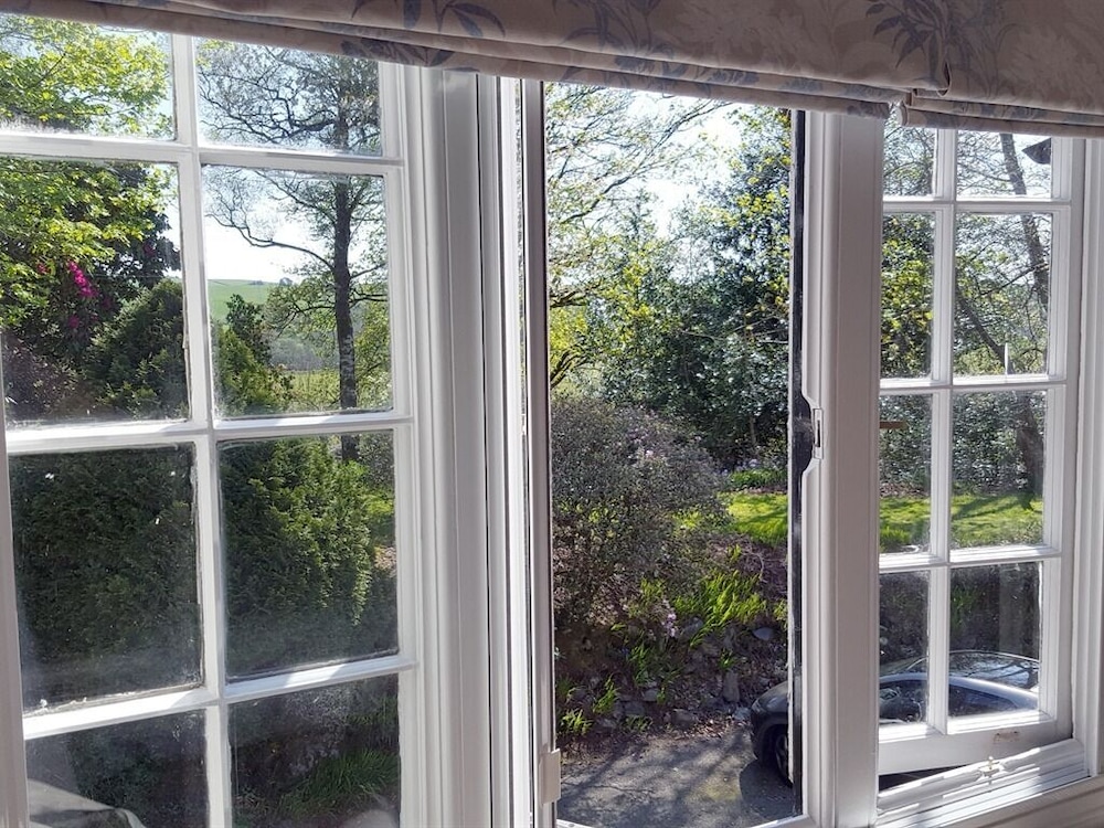 Cruachan House