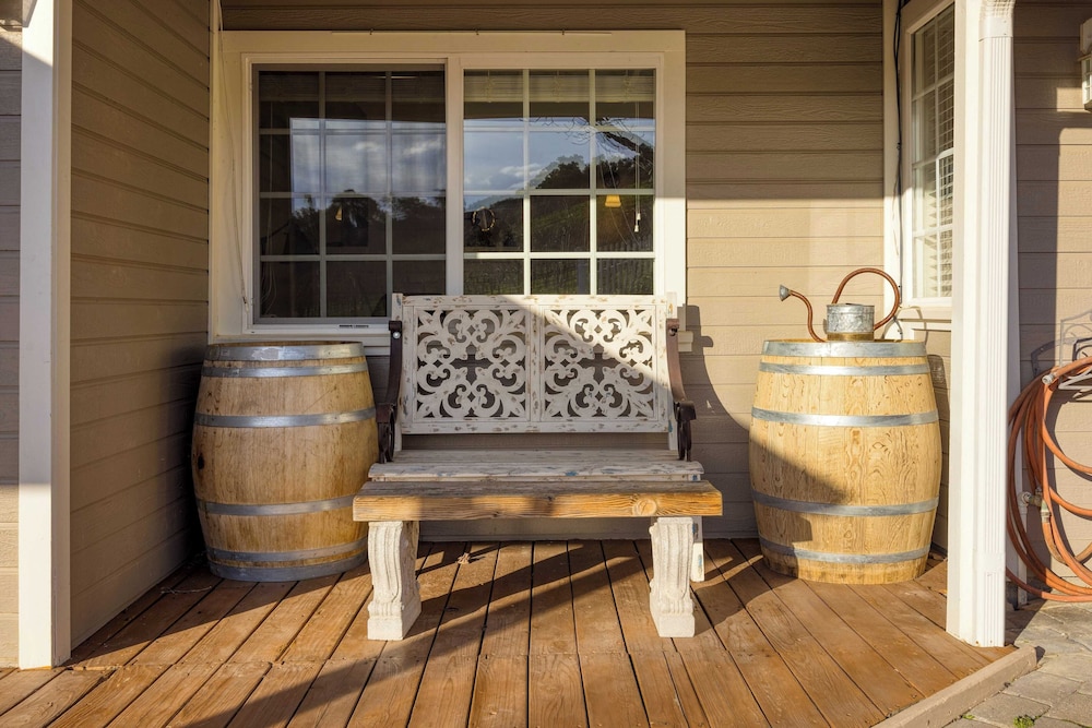 Luxury Wine Country Haven Vineyard Views Near Top Wineries Adelaida Farmhouse