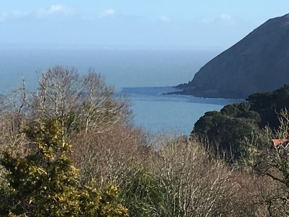 Lynton Vacations - Sinai House - Property Image 21