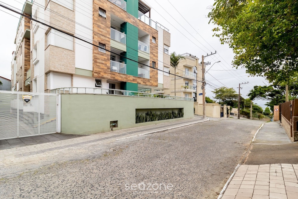Apt W/balcony and BBQ 150m From the Beach Sdp0206