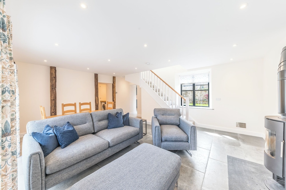 No 3 The Coach House