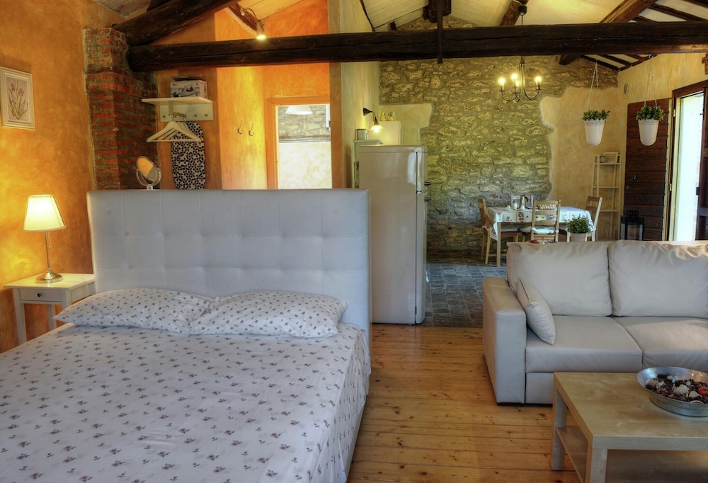 Scenic Holiday Home in Modigliana