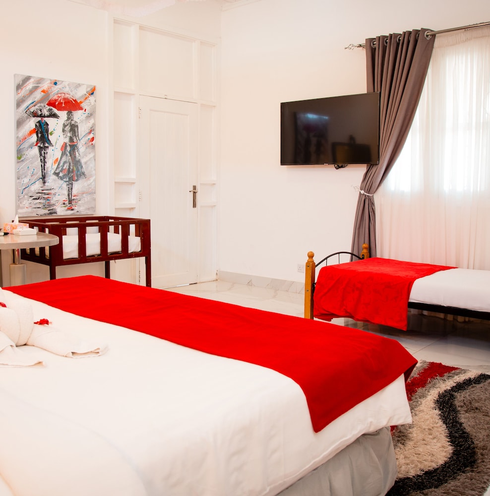 Best Western Jangwani Sea Breeze Hotel