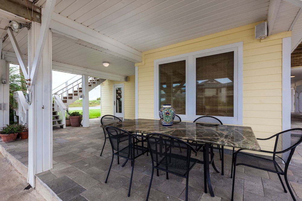 Luna Mar by Ryson Vacation Rentals