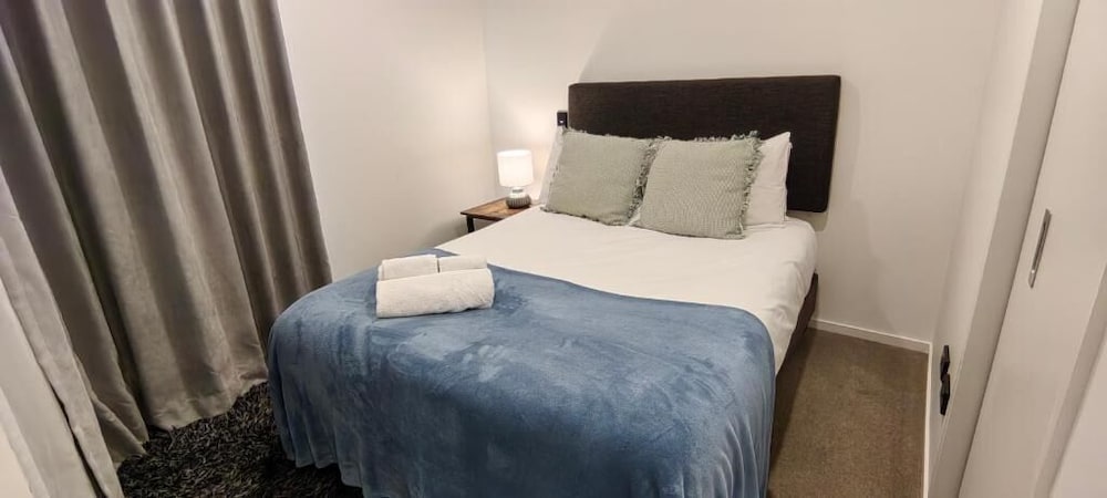 Sky Stars CBD Apartments