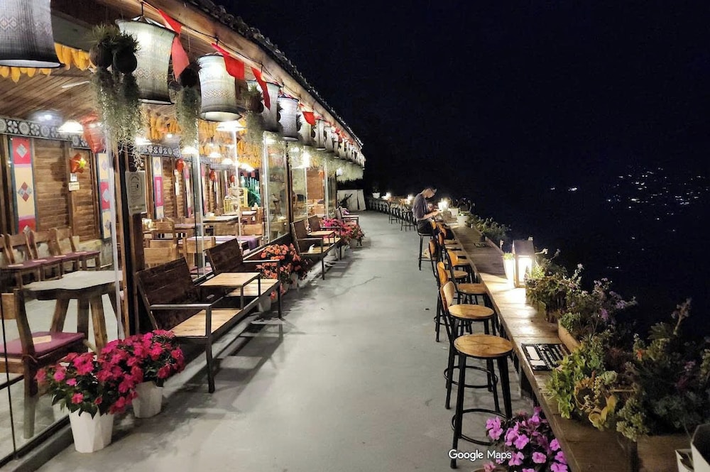Sapana Mountain Retreat