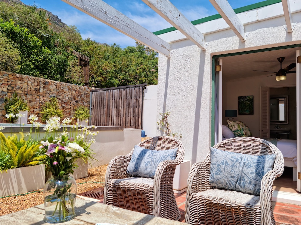 The Milkwood Cottage view 5