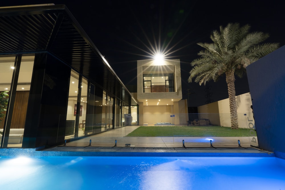 The one resorts