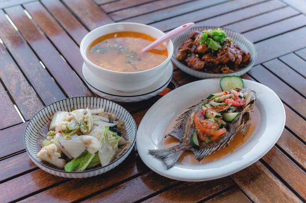Larapan Water Village Semporna