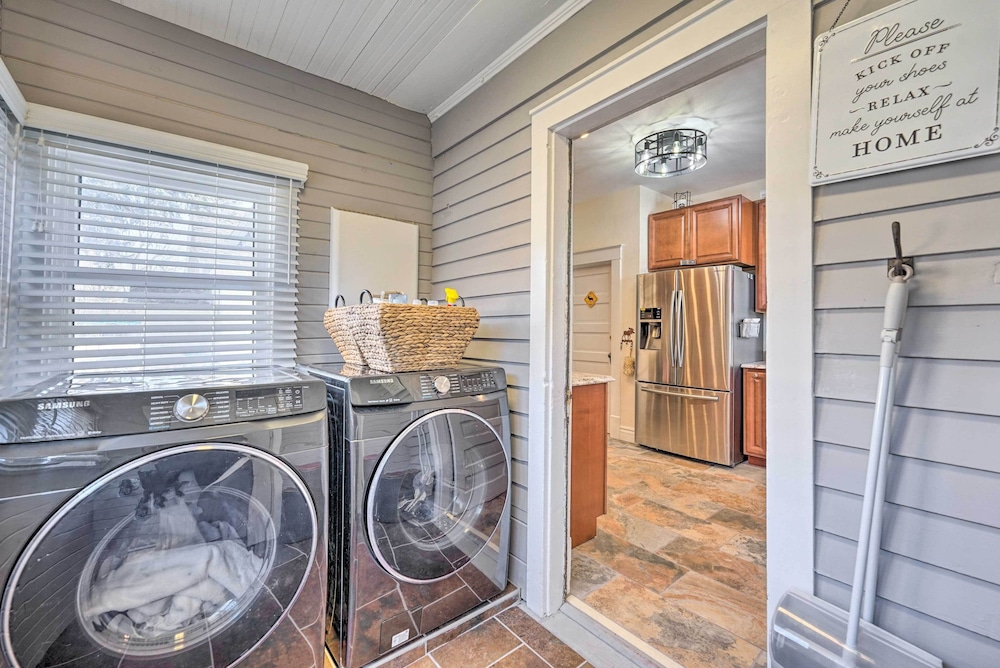 Laramie Vacations - Cozy Laramie Retreat w/ Private Yard Near UW! - Property Image 10