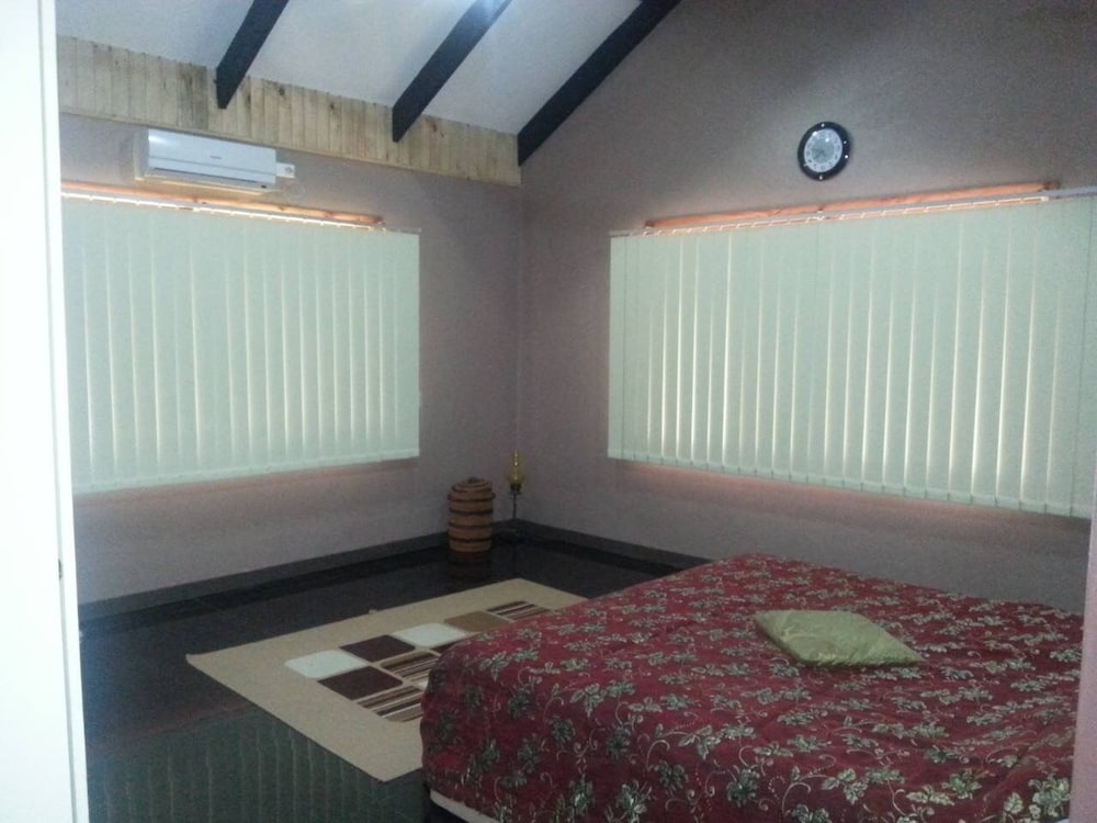 Marrs Villa - view 14