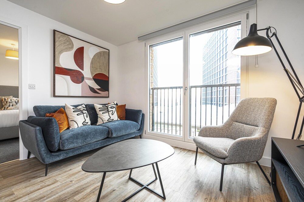 Amazing Flat With Community Hub view 5