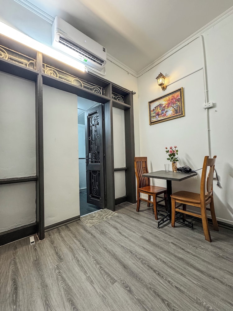 HC Luxury Apartment