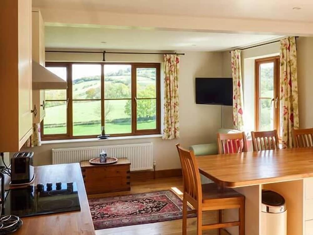 Glebe Farm Cottage