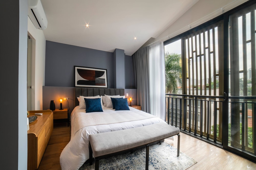 Cali River Suites view 2