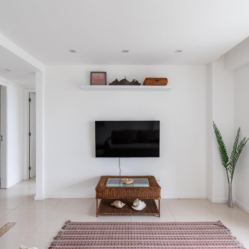 Wonder in Barra da Tijuca 3 Bedrooms Pp101 Z10
