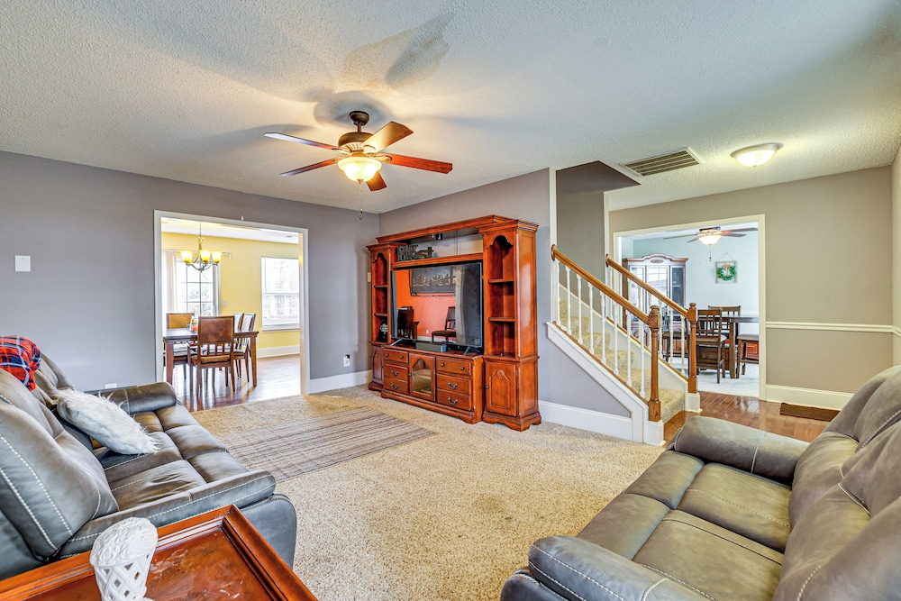 Wooded Trail On-site, Spacious Simpsonville Home