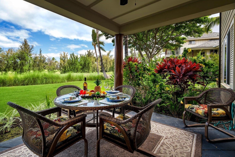 Waikoloa Beach Fun: Concierge, Pools & Steps to Dining & A-bay - Vrkcv