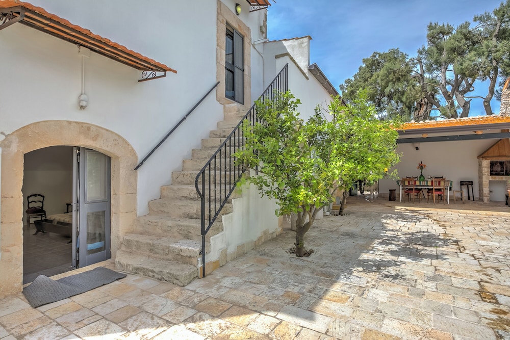 Annunziatella Apulian Farm Experience