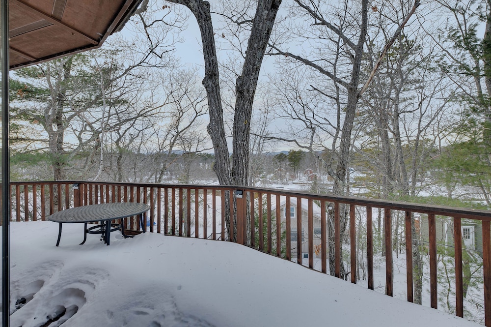 Dock & Beach Access: Scenic Lake Ossipee Cabin!