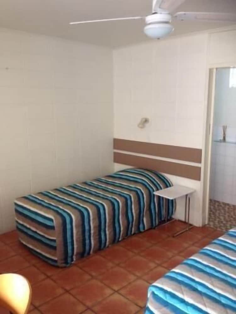 Sunburst Motel