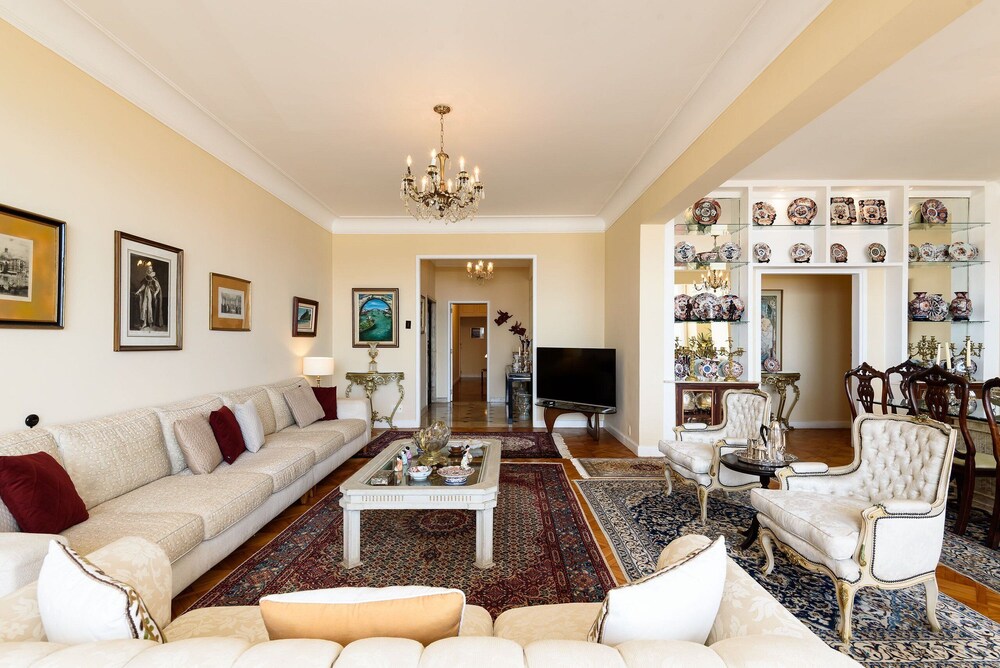 Classic 4-bedrooms by the Sea A 3484/301
