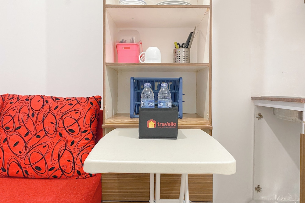 Good Place And Comfortable 2Br At Green Pramuka City Apartment