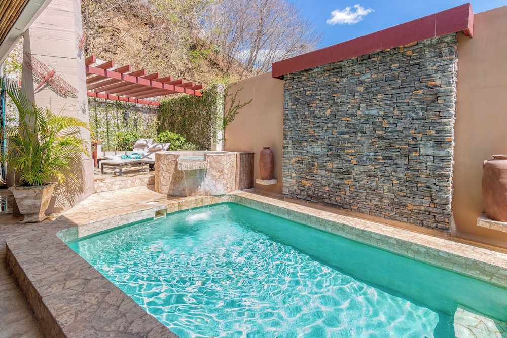 Oceanview Villa with Wrap-Around Terrace, Private Pool, Hot Tub, and Guesthouse
