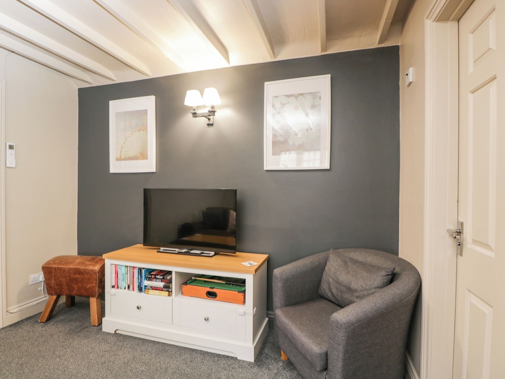 Paddock Cottage