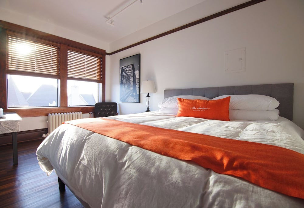 The Andrus Hotel