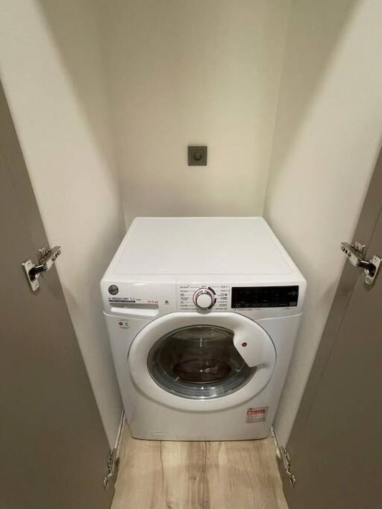 Special 2 1 Suite Apartment Near Mall of Istanbul