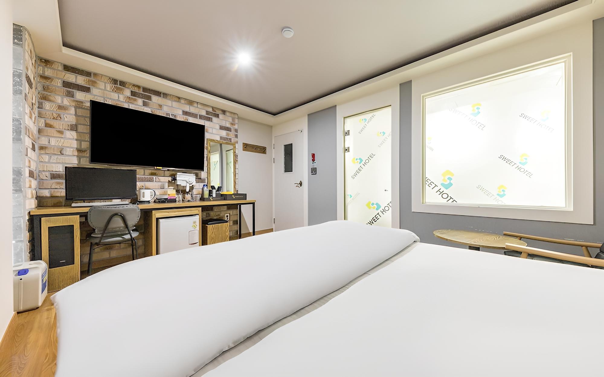 Daegu Gyeongbuk University Sweet Hotel view 5
