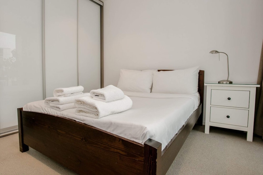 Modern 1 Bedroom Flat in Wandsworth