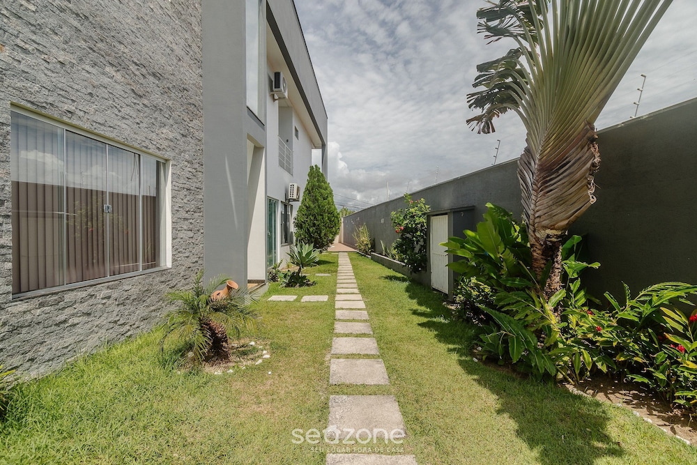 Apartment in Condominium With Pool Vdv0014