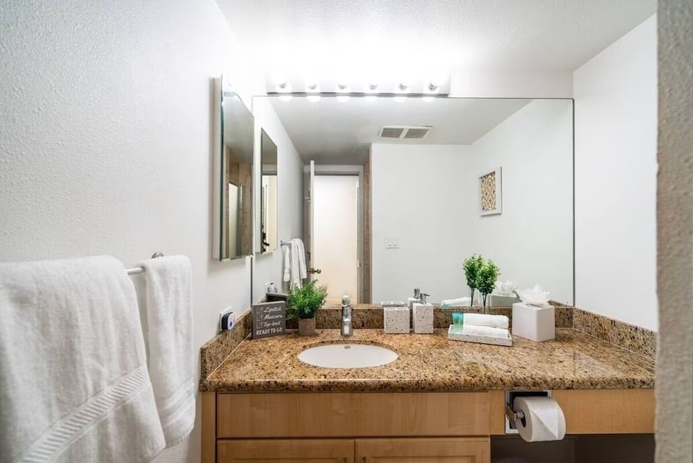 The Residences at Kamaole Sands Resort