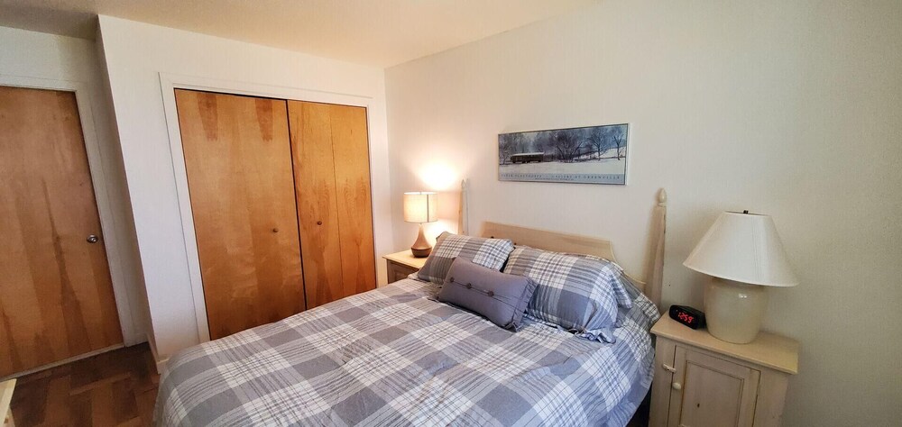 Woods Village 43