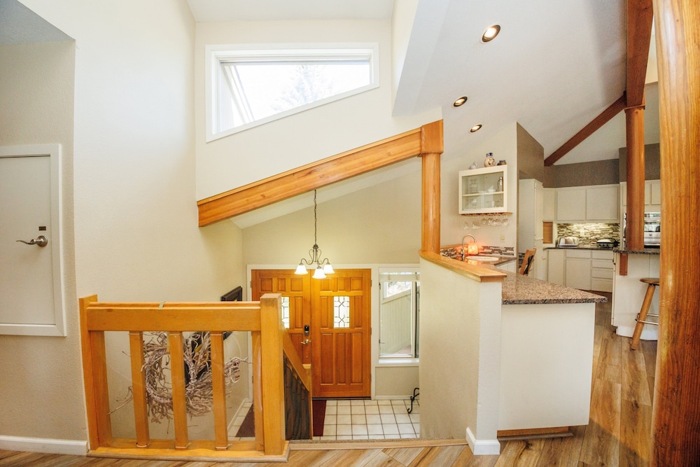 Tan Oak 15 4 Bedroom Home
